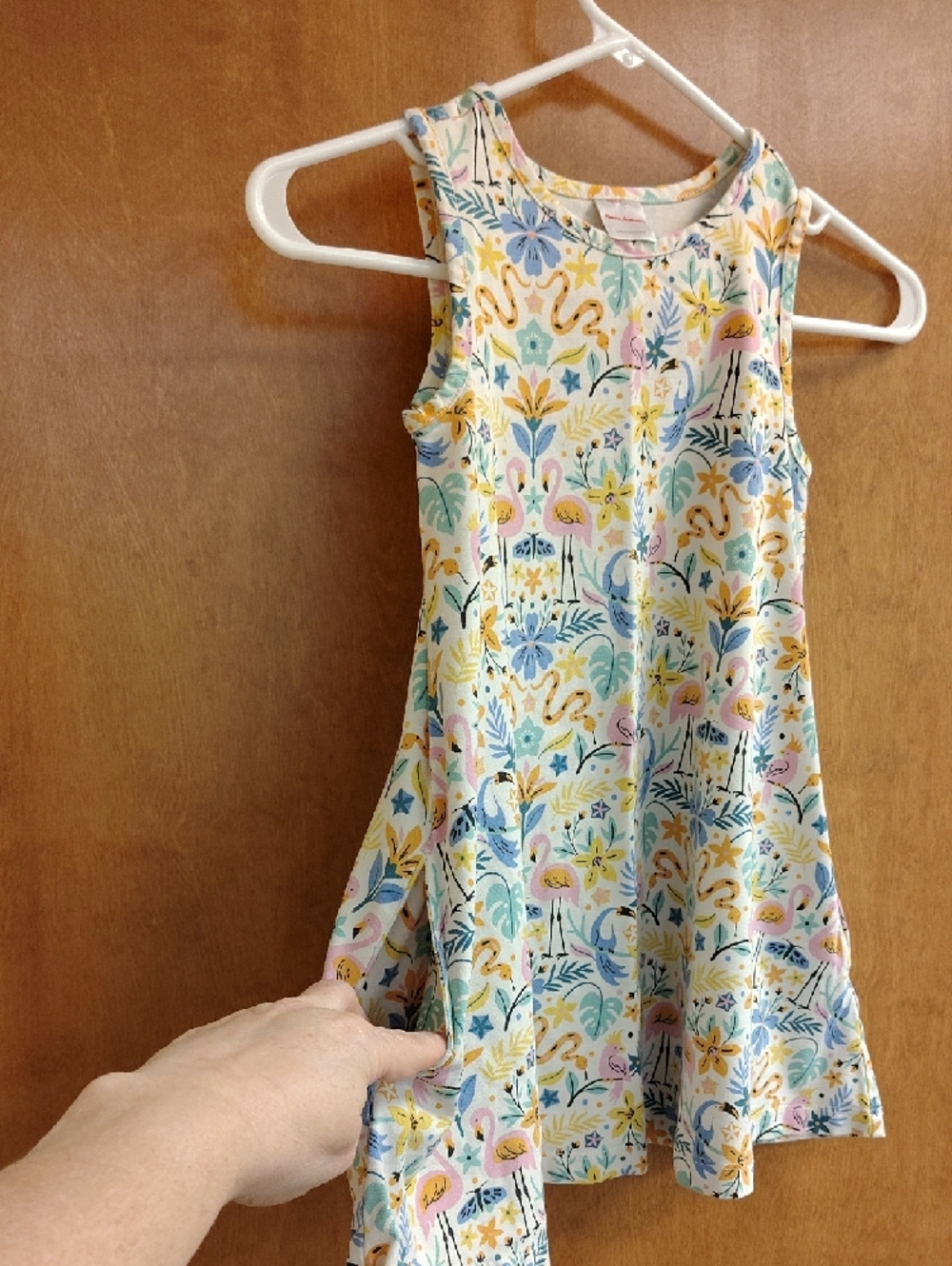 Hanna Andersson Tropical Floral And Animals Sleeveless Swing Dress - Picture 4 of 9